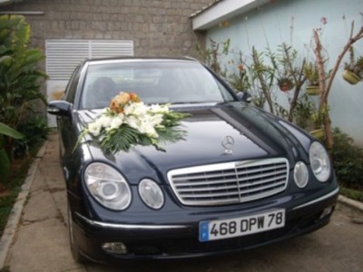 DREAM S CAR :location tete de cortegeMERCEDES E270 - tananarive, madagascar