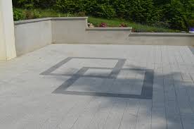 SPECIALISTE EN REVETEMENT SOL : PAVAGE, BITÜME,  BETON ARME,. …« à 45 000 ar le m2 Posé»  ! Miniature 1